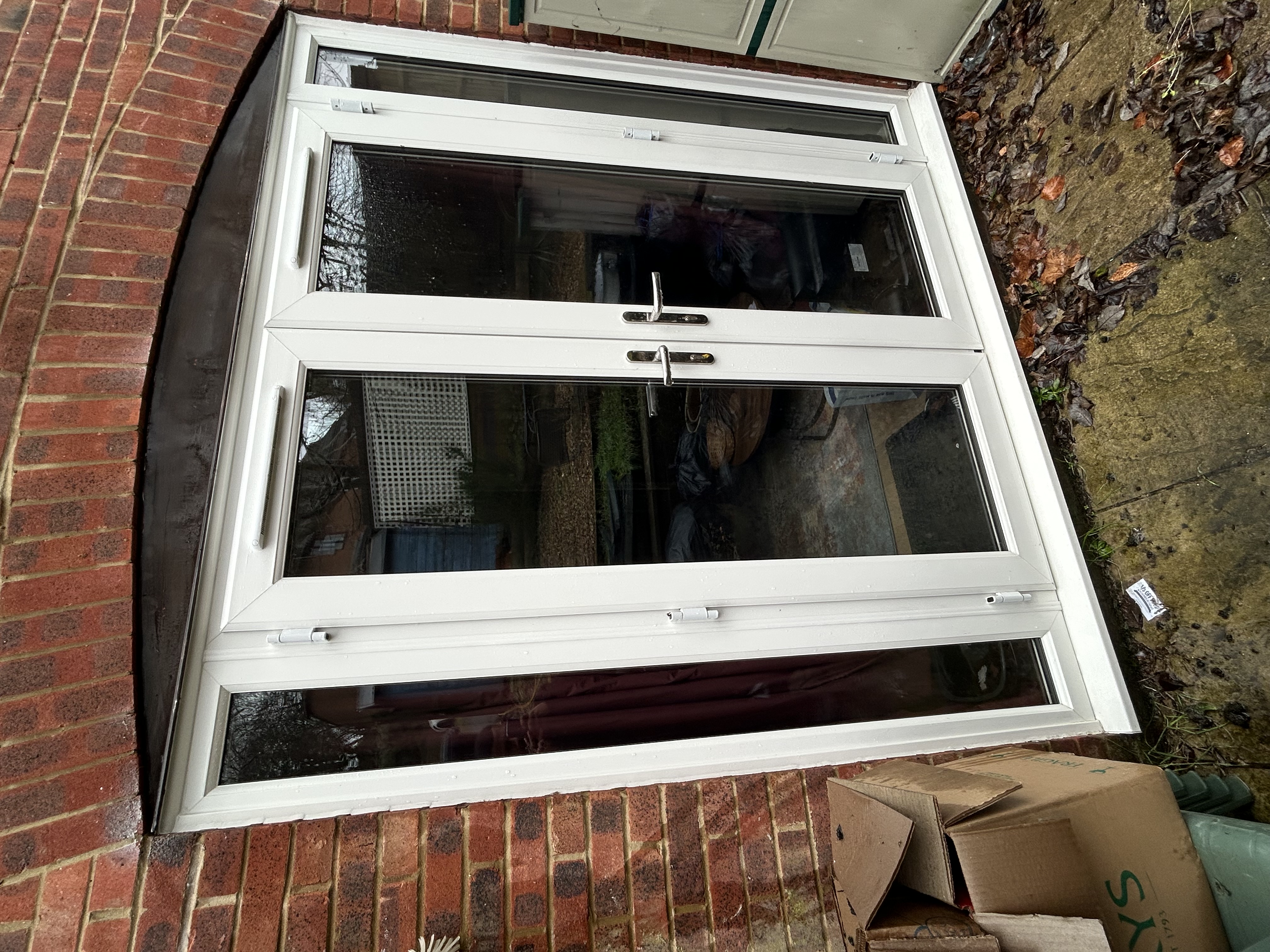 Door & window glass cleaning after cleaning